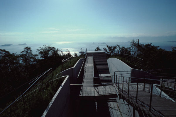 Kiro-San Observatory (© Mitsumasa Fujitsuka)