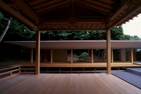 Noh Stage in the Forest (©Mitsumasa Fujitsuka)