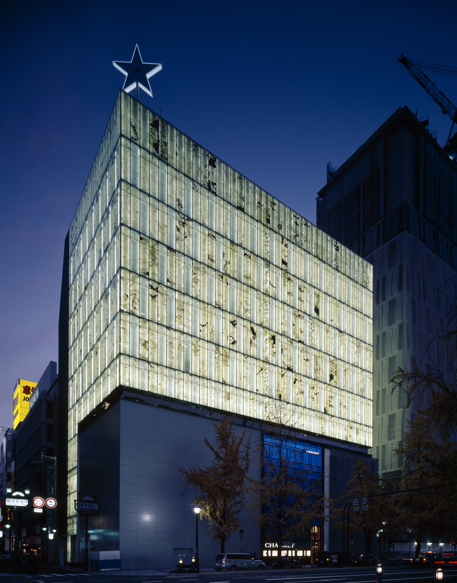 Frameweb  For the first time ever, Louis Vuitton invests in in-store  hospitality – in Osaka