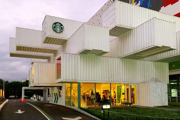 Starbucks Hualienbay Store (© Kengo Kuma & Associates)