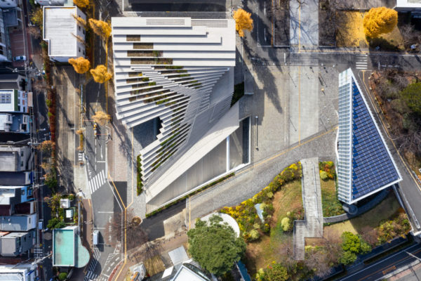 Tokyo Institute of Technology Hisao & Hiroko Taki Plaza (©Kawasumi・Kobayashi Kenji Photograph Office)