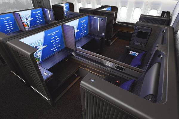 ANA-The Suite / The Room (© ANA (ALL NIPPON AIRWAYS CO., LTD.))