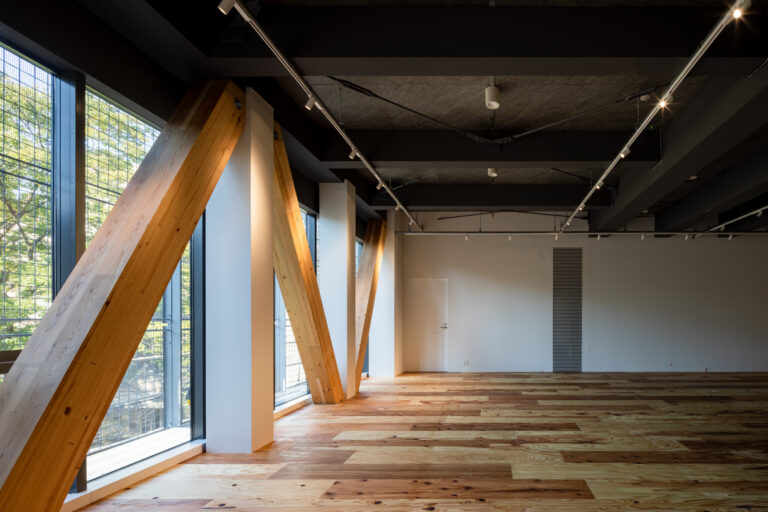 東京藝術大学国際交流棟 Hisao & Hiroko TAKI PLAZA | 隈研吾建築都市設計事務所