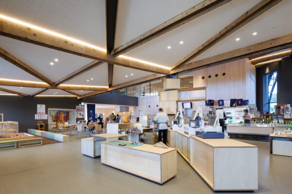 道の駅 あいの土山 (©︎ Masaki Hamada / kkpo)