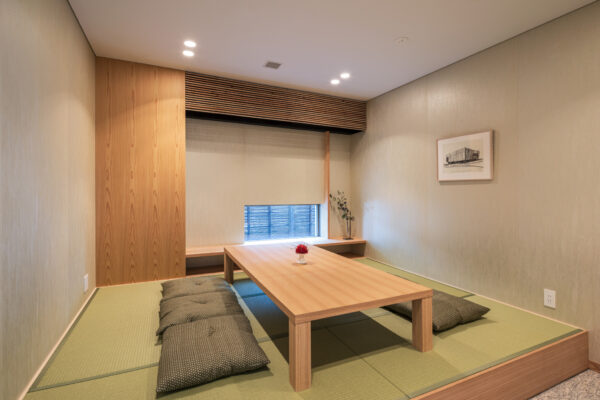 TSUCHIYA テクニカルイノベーションセンター (TIC) (© Kawasumi-Kobayashi Kenji Photograph Office)
