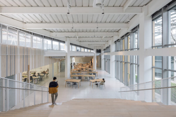 Taiwan Feng Chia University New Campus (© YHLAA Photography)