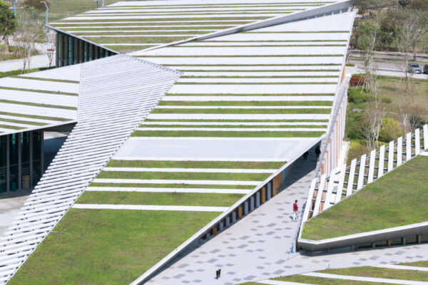 Taiwan Feng Chia University New Campus (© YHLAA Photography)