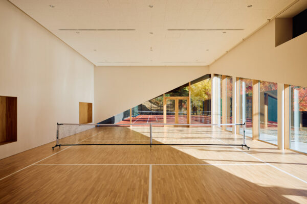 VILLA Fuji Kawaguchiko AERO (© KIYOSHI OBARA / amana inc.)