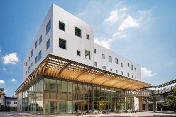 武蔵大学2号館リニューアル (©︎ Masaki Hamada / kkpo)