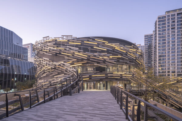 Shanghai Ring (© Fangfang Tian)