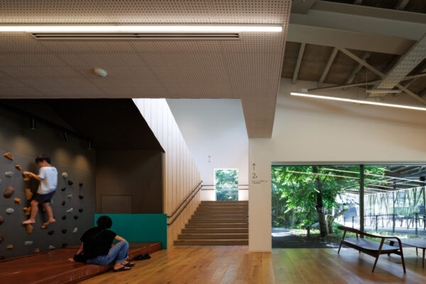 Denenchofu Seseragi Gym (©︎ Masaki Hamada / kkpo)