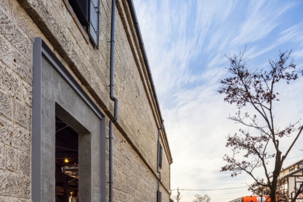 Tomioka Warehouse No.1 and No.2 Warehouse (©︎ Masaki Hamada / kkpo)