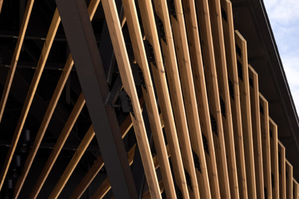 Boat Race Ticket Shop Awa Kamojima (© Kawasumi・Kobayashi Kenji Photograph Office) Boat Race Ticket Shop Awa Kamojima (© Kawasumi・Kobayashi Kenji Photograph Office)