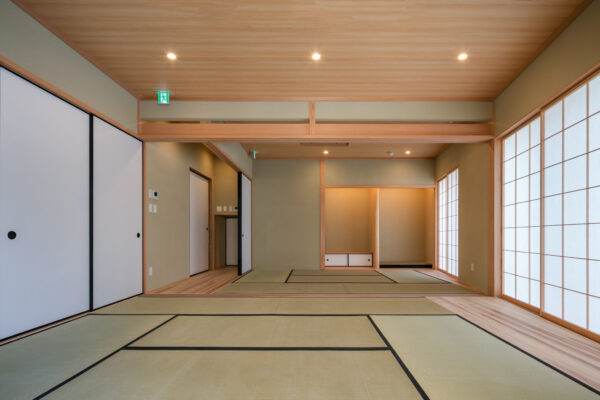 toyonaka shiawasenoie (© Kawasumi・Kobayashi Kenji Photograph Office)