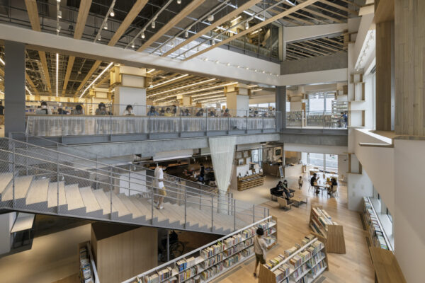 Sanjo City Library Complex “Machiyama” (© Kawasumi・Kobayashi Kenji Photograph Office)