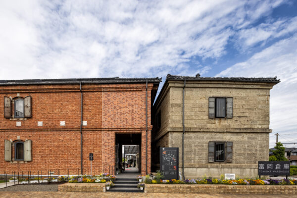 Tomioka Warehouse No.1 and No.2 Warehouse (©︎ Masaki Hamada / kkpo)