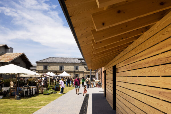 富岡倉庫トイレ (©︎ Masaki Hamada / kkpo)