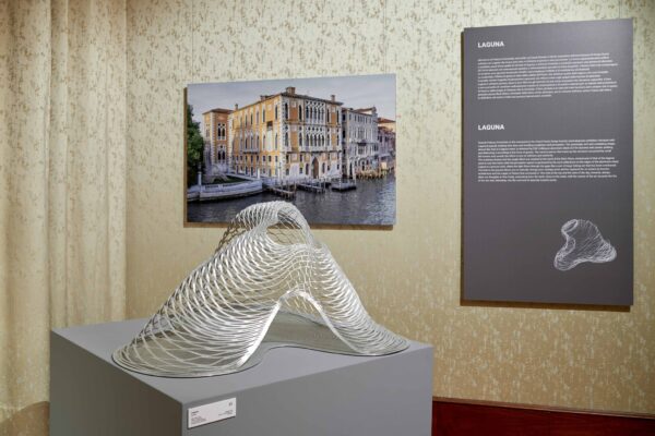 Kengo Kuma : Onomatopoeia Architecture at Venice (© Vincenzo Bruno)