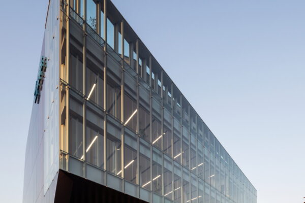 都市クリエイト新社屋