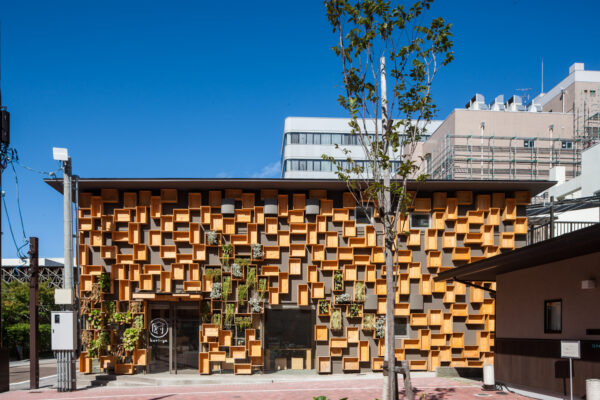 開花亭 kuri-ya (© Kawasumi・Kobayashi Kenji Photograph Office)