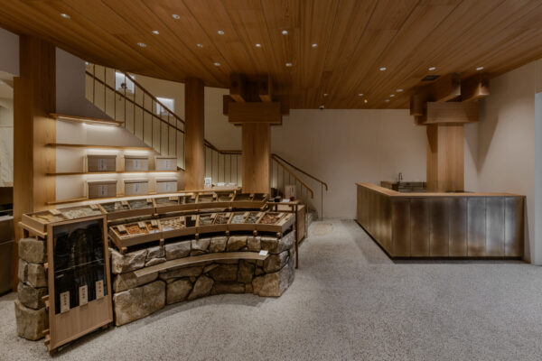 Kayanoya Ginza (© Keishin Horikoshi/SS)