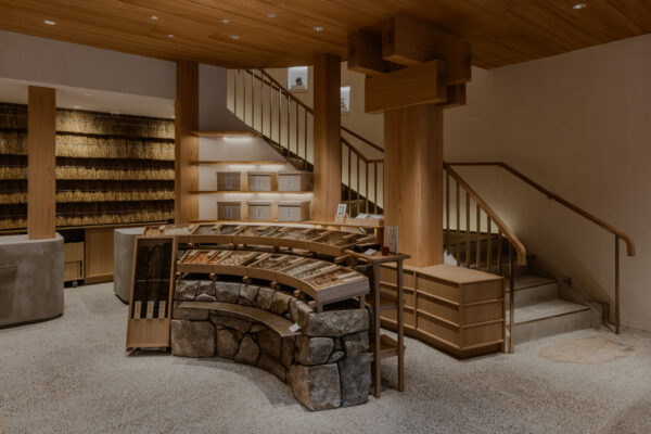 Kayanoya Ginza (© Keishin Horikoshi/SS)