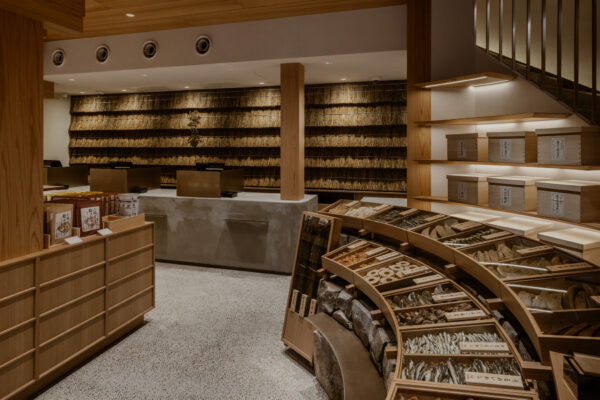 Kayanoya Ginza (© Keishin Horikoshi/SS)