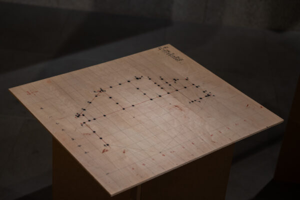 MOCTION 5周年記念隈研吾展 「里山に生きる、里山を活かす」 (©Kengo Kuma & Associates)