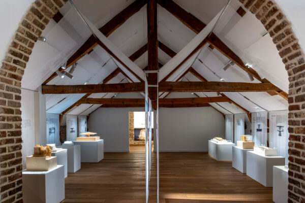 Kengo Kuma: Architecture in Dialogue (© Dany Gys) Kengo Kuma: Architecture in Dialogue (© Dany Gys)