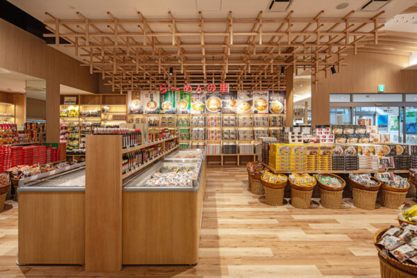 Sano Service Area Inbound (© Shinji Miyamoto)