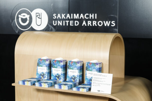 Sakaimachi×UA Stand Sakaimachi×UA Stand