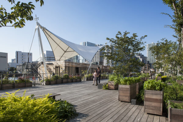 Tennozu Barge (© Kawasumi-Kobayashi Kenji Photograph Office)