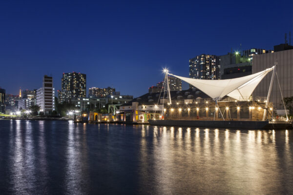 Tennozu Barge (© Kawasumi-Kobayashi Kenji Photograph Office)