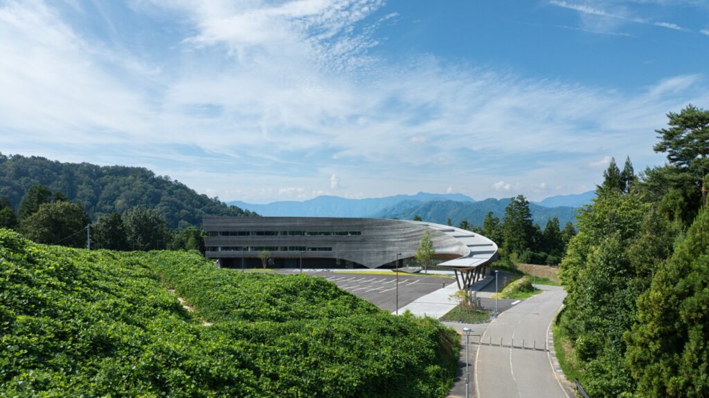 Fukui Prefectural University, Faculty of Dinosaur Paleontology | © Katsumasa Tanaka