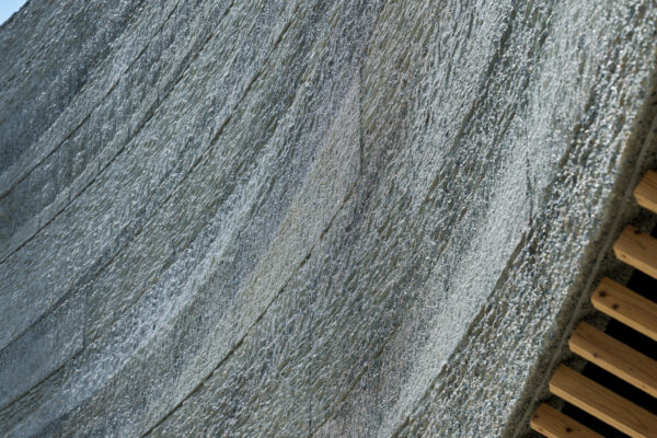 福井県立大学 恐竜学部 (© Katsumasa Tanaka) 福井県立大学 恐竜学部 (© Katsumasa Tanaka)